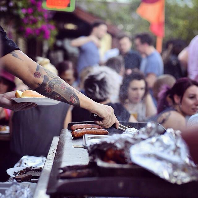 Lockside_Camden's tweet photo. Join us tomorrow for #bankholiday BBQ terrace party @CamdenMarket! @saiwobblesquad @Piers_Haussmann @DJLockyStylez https://t.co/tnEABWqrPg