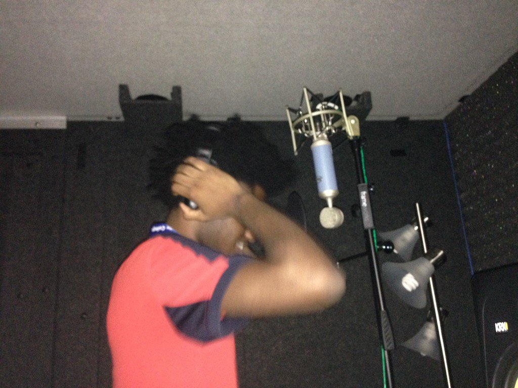 rapoet's tweet photo. One of the best rising MC Producer Engineers @YOUmediaHPL #YMHPL  @HPLCT #HARTFORD working on our new album https://t.co/uxYunb0hpO