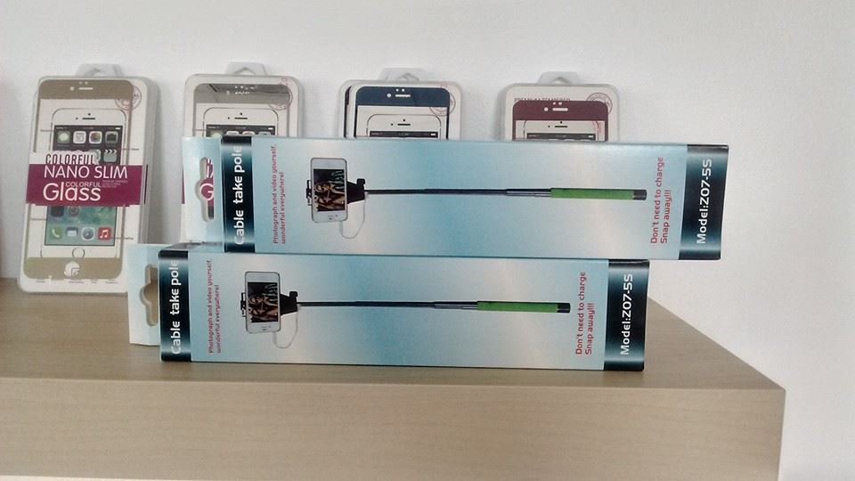 MyDigitalRemedy's tweet photo. Our #selfie sticks came in! Woo! https://t.co/C5PoBr1NdZ
