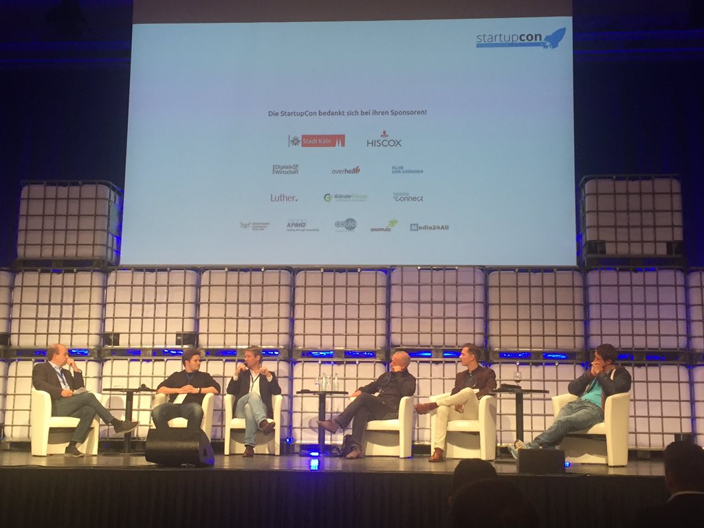 alltagsretter's tweet photo. Welcher Investor ist wohl der richtige für #Alltagsretter? #Startupcon #investment #brauchichdas https://t.co/yzcsGeG8tK