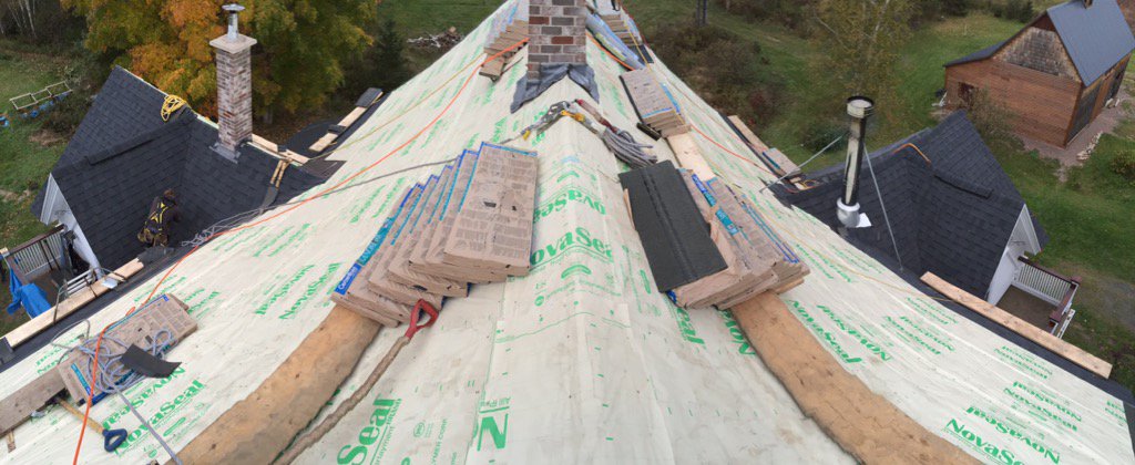 RefinedRoofing's tweet image. Check Out Our Current Project - Everyone Loves A Challenge 🔨 #Roofing #Construction #NS