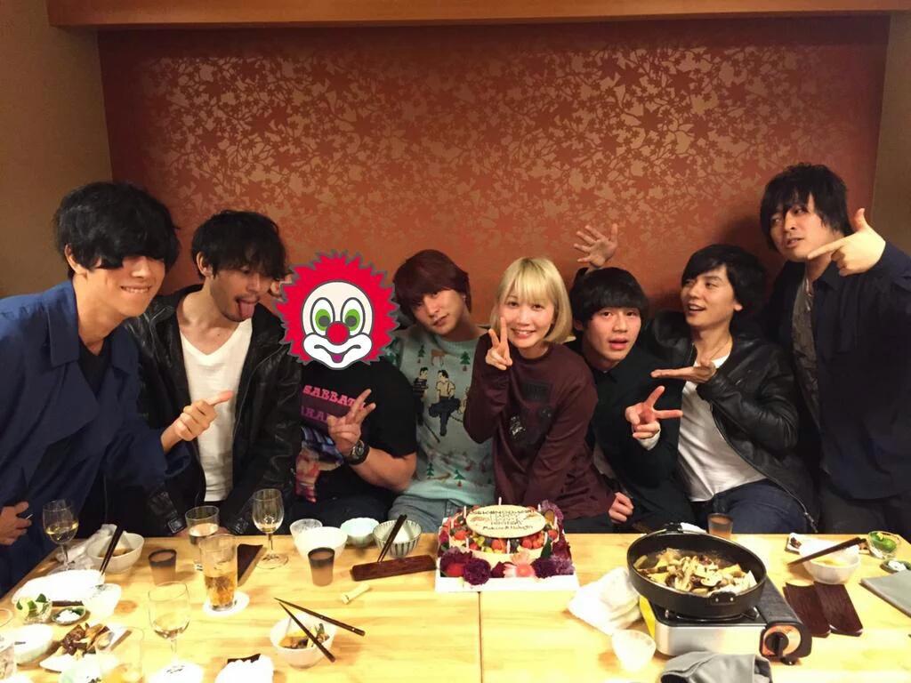 aymn_skow's tweet photo. わちゃわちゃしてる感じが伝わる💃💃そして、さおりちゃん、、可愛い😳💕💕 https://t.co/Zu6MLv60hh