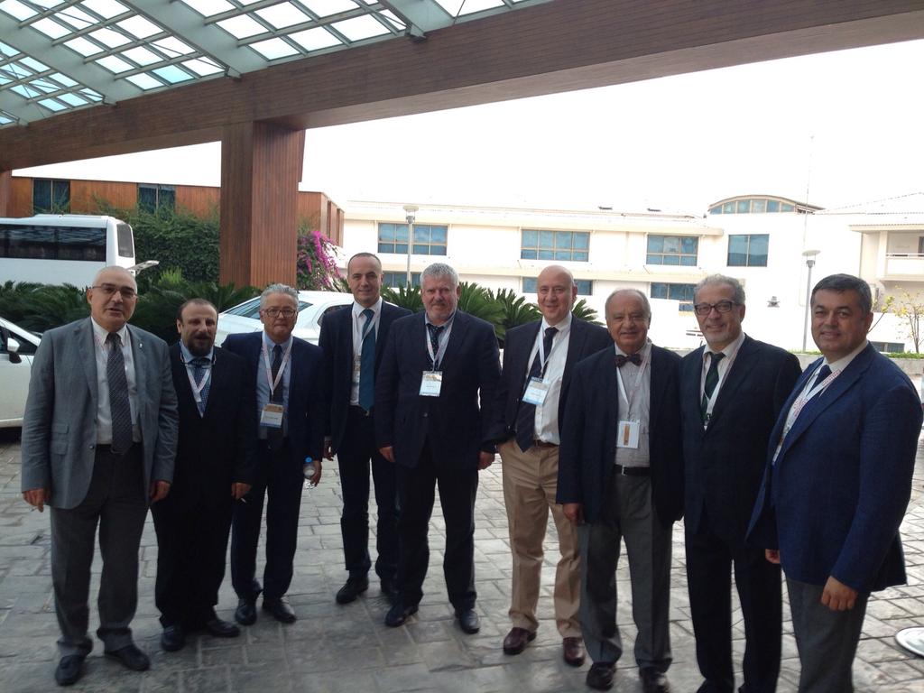 fitikdernegi's tweet photo. kahve arası #ufk2015 https://t.co/yBAz57cALW