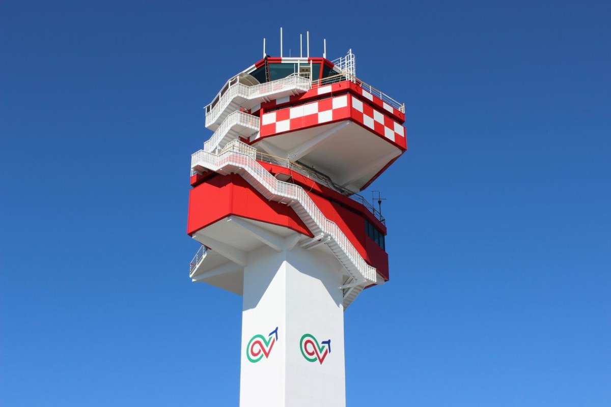 ENAVSpA's tweet photo. Control #tower in #Rome Fiumicino has a new #look https://t.co/dAM7g6iNkQ