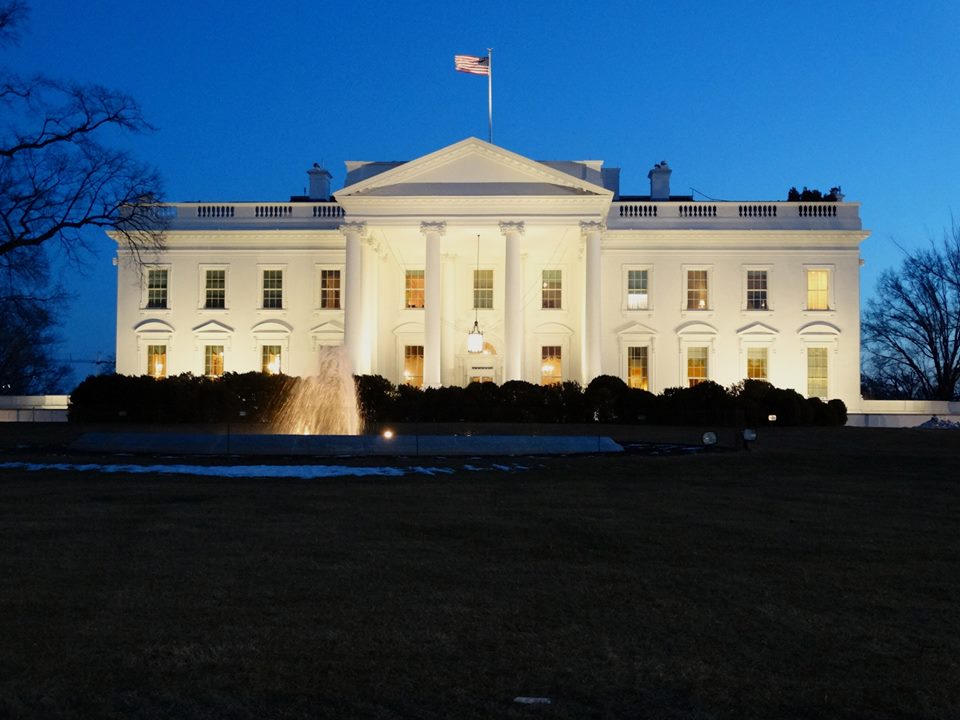 D.C. is a great #fall destination! Check out where <a href="/stilettoescape/">StilettoEscape</a> ate, stayed, and played. bit.ly/1jYMgDy