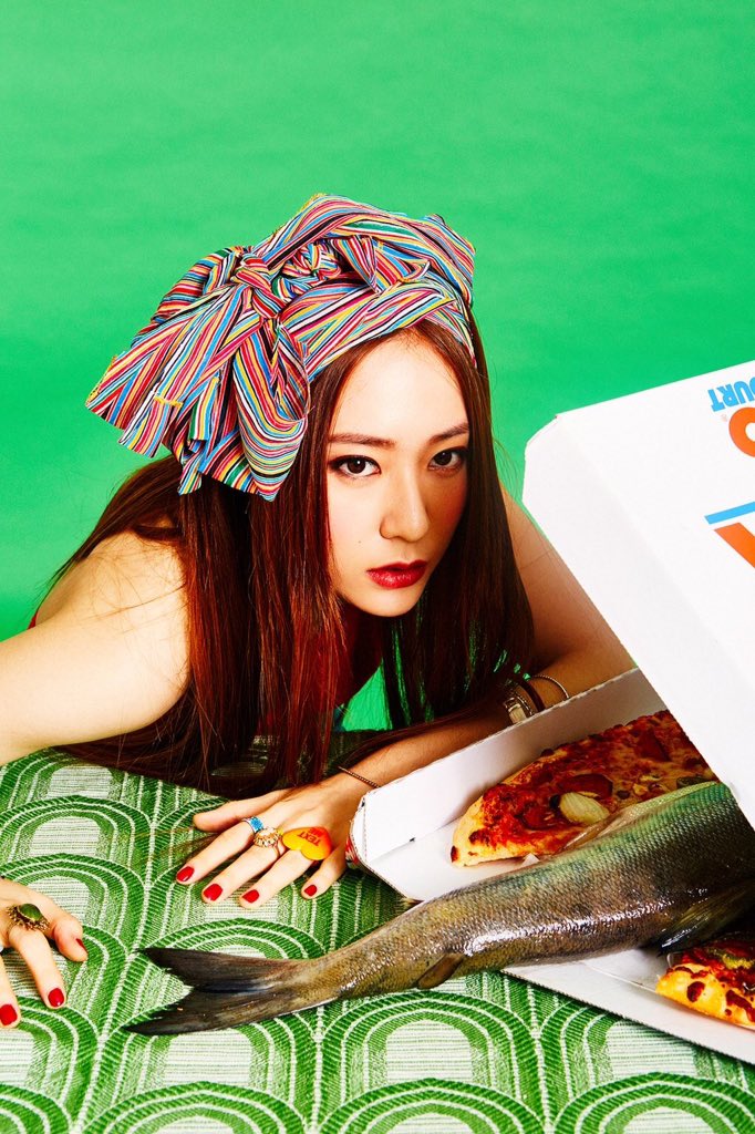 omgjjong's tweet photo. JUNGSOOJUNG I LOVE U MORE THAN FOOD 💗💖💜💖💘💕💞💝 #HappyKrystalDay #PrincessTurns22 https://t.co/spdpnSoUSY