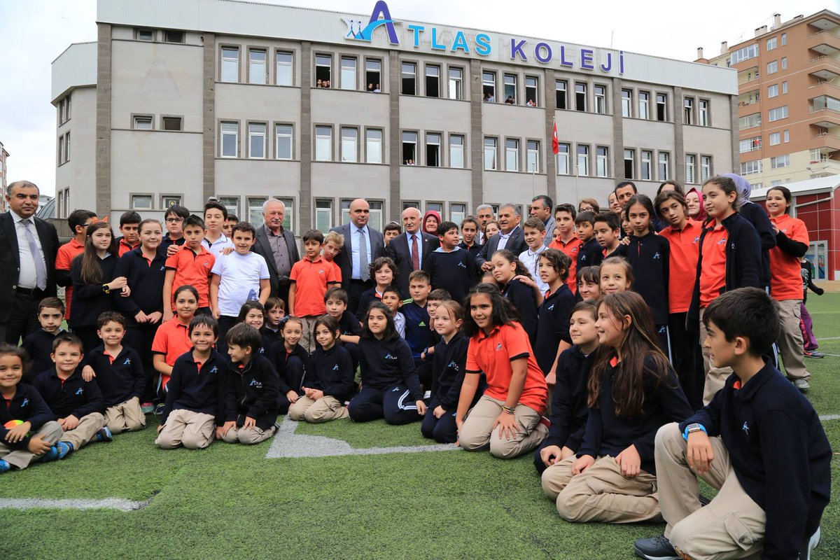 dr memduh buyukkilic on twitter akparti kayseri milletvekilimiz sn yaarkarayel ile birlikte atlas koleji ni ziyaret ettik https t co i005quwons twitter