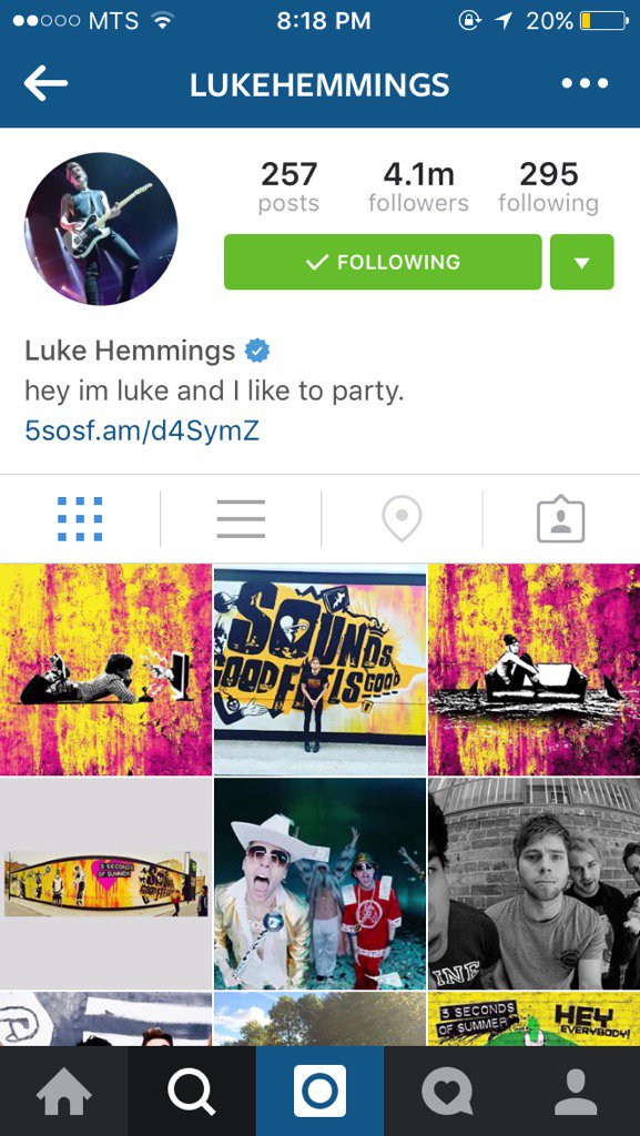 sty1esass's tweet photo. new phone who dis #LukeIsNotAPenguin https://t.co/TzHjdT7Wtm
