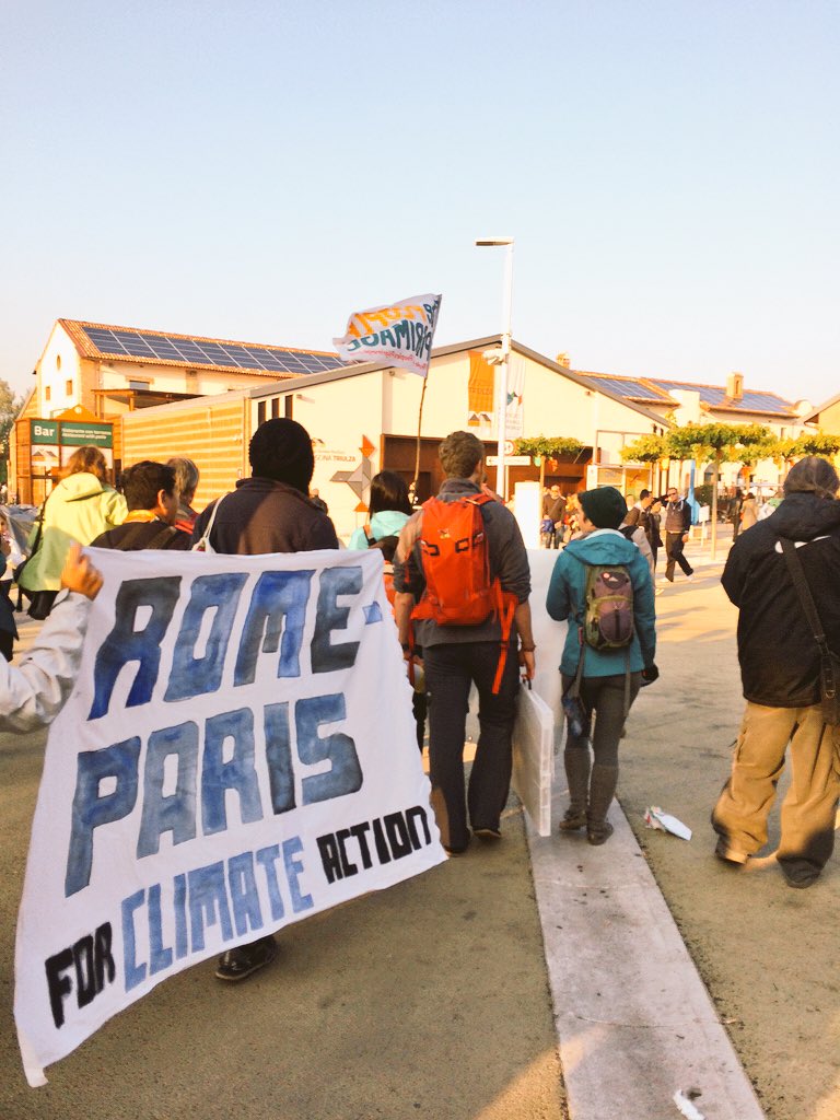 woodleworm's tweet photo. #ClimatePilgrims approaching a #solarpvsystem installed inside @Expo2015Milano #RometoParis #PeoplesPilgrimage https://t.co/LAqHWa5XdF