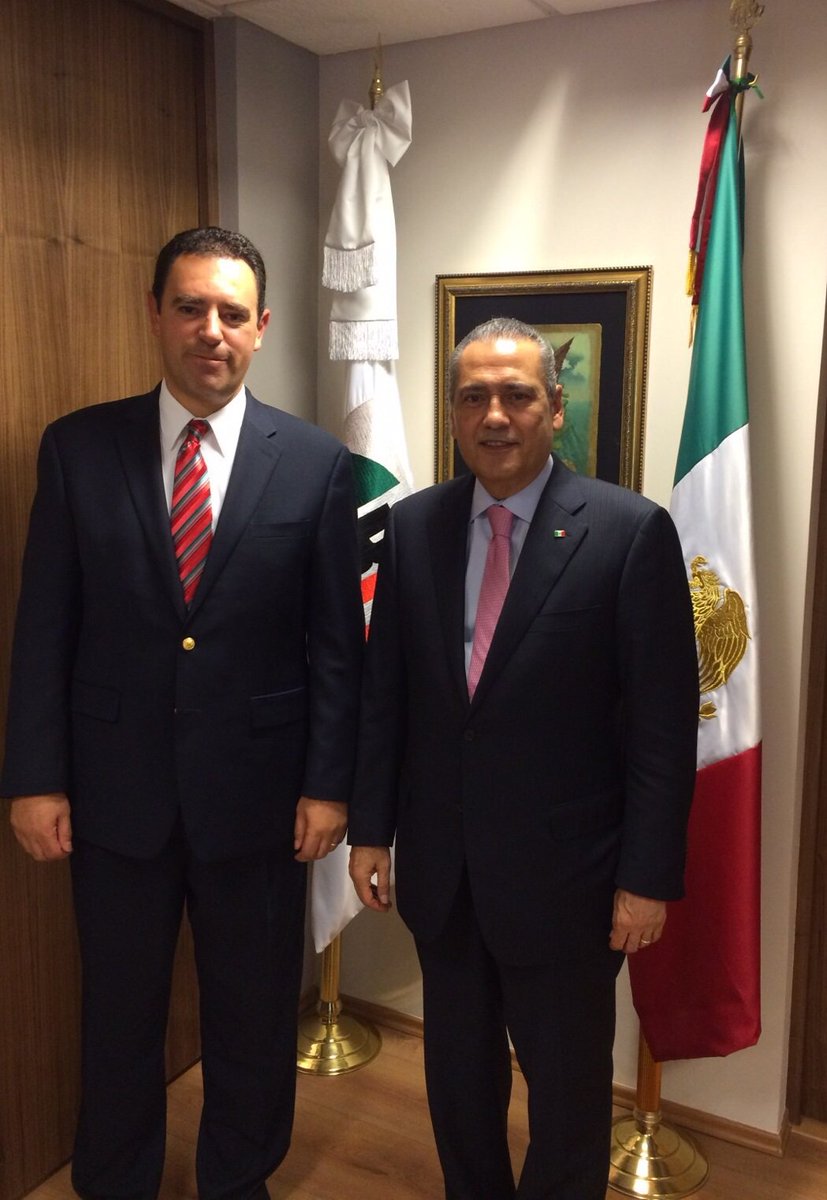 ATelloC's tweet photo. Para el @PRI_Nacional la unidad es lo más importante. #UnidosPorZacatecas ¡Estamos listos! https://t.co/TW4UxDznAy