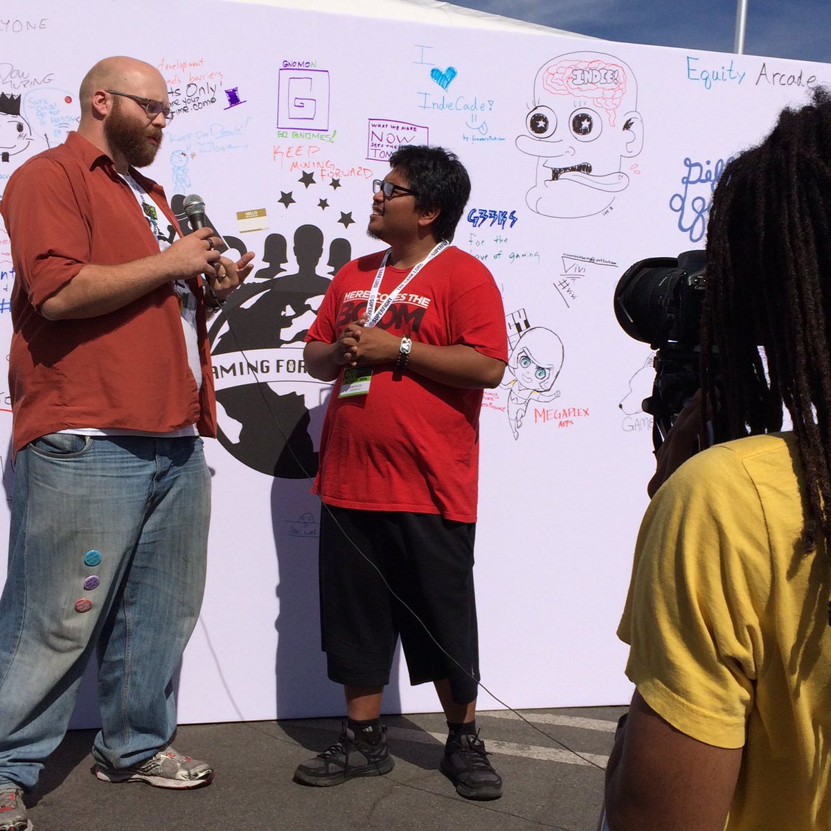 ZebraPartners's tweet photo. Brad @Faderush with @IntelSoftware in an interview with @GamersPack #IntelHacks #Indiecade15 #GamingForEveryone https://t.co/JPxMEgQRsT