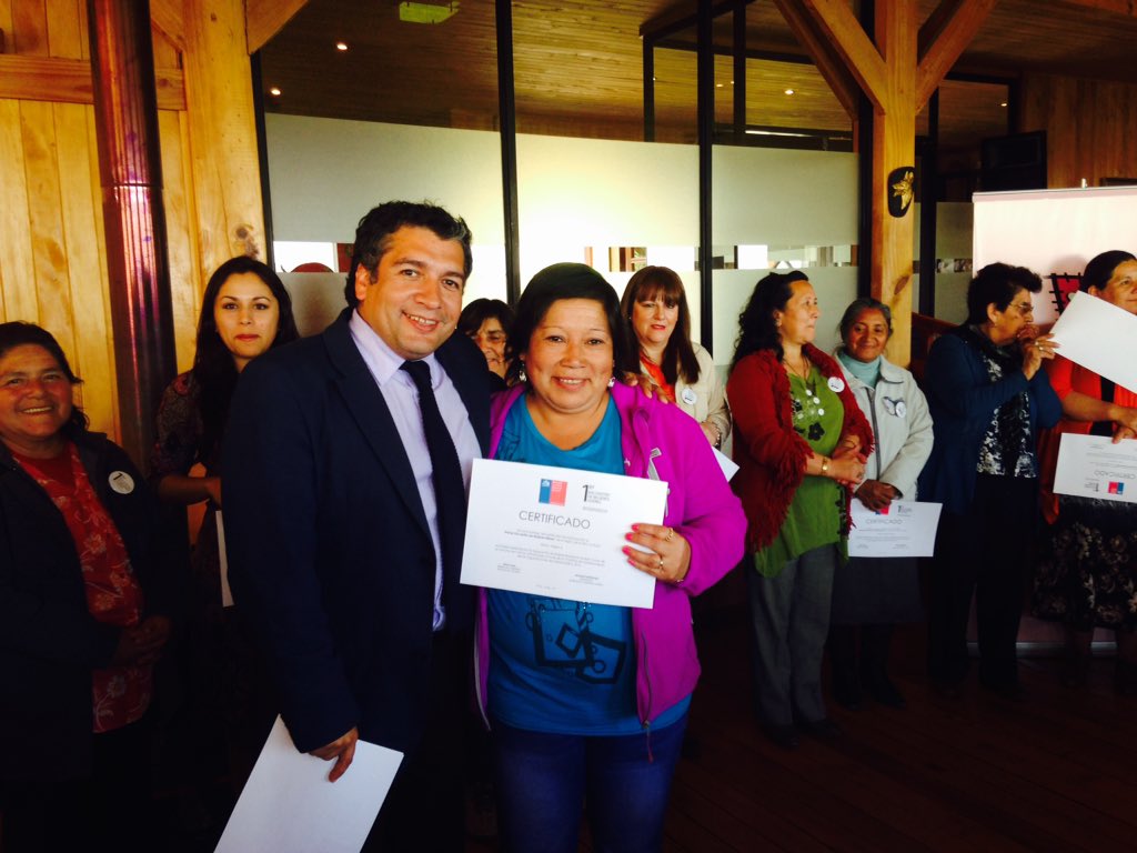 vocerialosrios's tweet photo. Mujeres de la #Unioncl también participaron en encuentro de liderazgo femenino en #Futrono #elranco #FFOIP https://t.co/v7dOKfrXuR