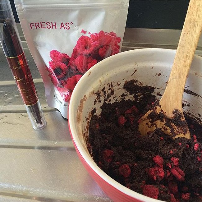 Equagold's tweet photo. That's Nice @HealthWarriorNZ Gluten Free #vanillaraspberry chocolate brownies https://t.co/jxobfvBQRA https://t.co/m98Ekfm9ex
