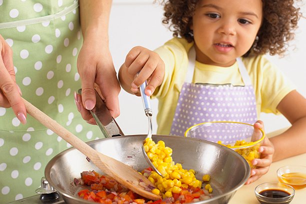 HealMyHeartLA's tweet photo. A few easy ways to make your home more heart healthy. Gear up for the upcoming week! https://t.co/UNIrQYm0do https://t.co/zW8eeSHvU0