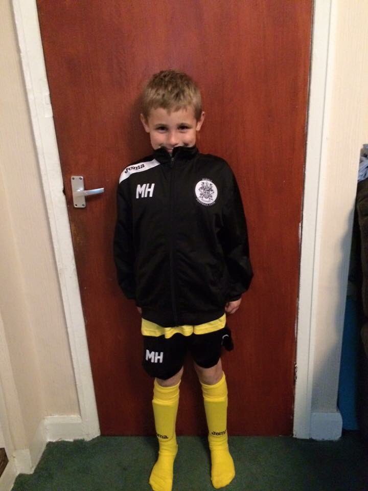 savewardlefc's tweet photo. V.smart training wear thank u gr8 sports Rochdale @LancashireFA @RochdaleOnline @MilnrowOnline #onedreamonelove https://t.co/9axjC3lISM