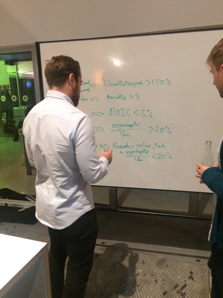 kristianm1981's tweet photo. #businesshack2015 #winnercase https://t.co/qEMYpkzL4e
