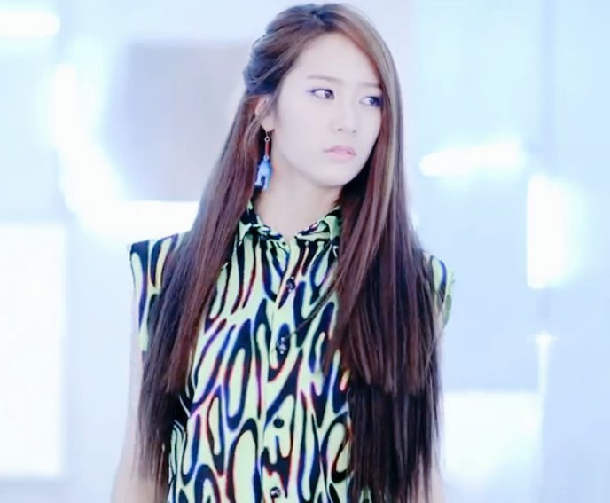 HelloStarduxst's tweet photo. #HappyKrystalDay #PrincessTurns22 😙 https://t.co/YeWWJc6v7r