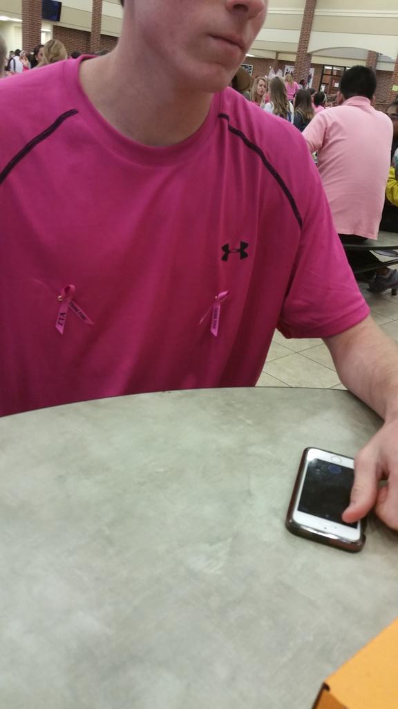 logunner23's tweet photo. Breast cancer awareness... BEWARE!!! #NIPPIC
@Zhamilton32 https://t.co/HgvDk4RQXM