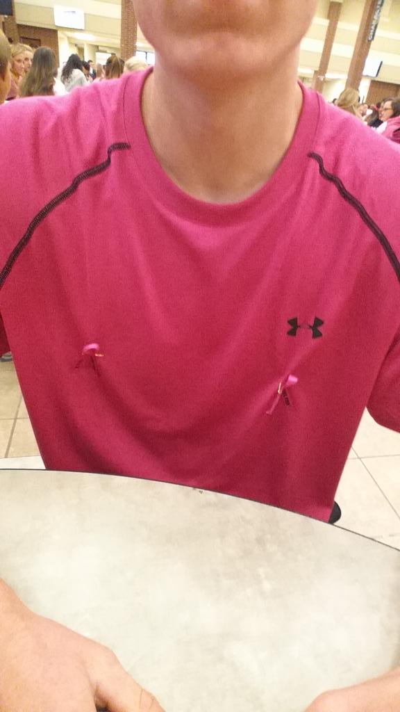 logunner23's tweet photo. Breast cancer awareness... BEWARE!!! #NIPPIC
@Zhamilton32 https://t.co/HgvDk4RQXM