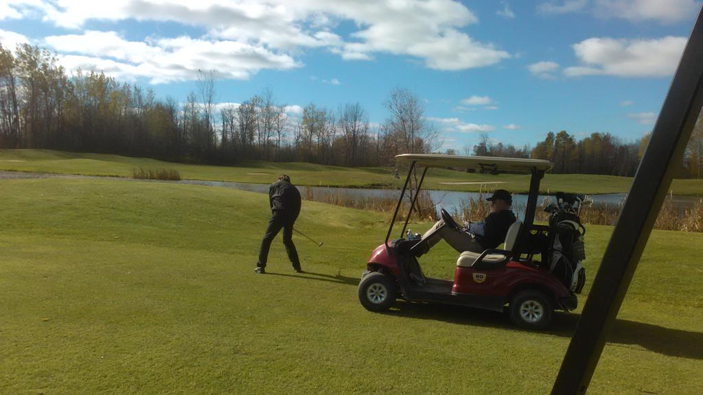 Hard at work at @themeadows36 <a href="/bmoquin/">Bruce J. Moquin</a> <a href="/EastCoastLimos/">East Coast Limos</a>