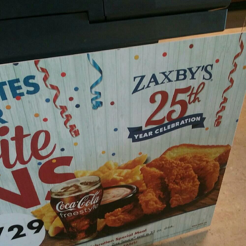 COCOBEE2's tweet photo. .@ZaxbysNRaleigh @getstealz https://t.co/Z9KNzh1MOK