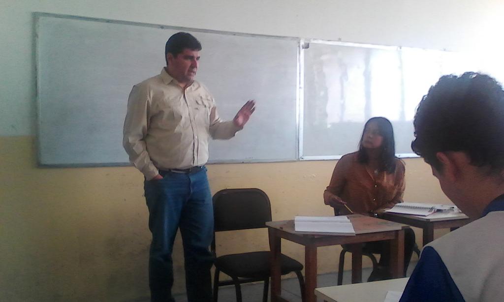 FigueroaSDavidJ's tweet photo. Viceministro @JEHYSONGUZMAN y CANTV llegaron a la UNEG Atlántico a explicar la entrega de las tablets. https://t.co/zOx336fAif