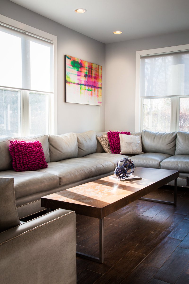 StylistaHome's tweet image. Subtle and classy with the perfect amount of color.. stylistahome.com