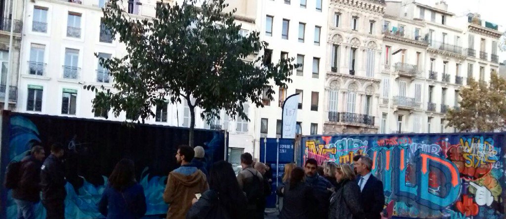 Tulavu_Artyshop's tweet photo. #KiosquArt - Samedi 24/10 #LivePainting des #artistes #Hasart & #Neurone #StreetArt #containers #Marseille #culture https://t.co/BlHlqGKpG9