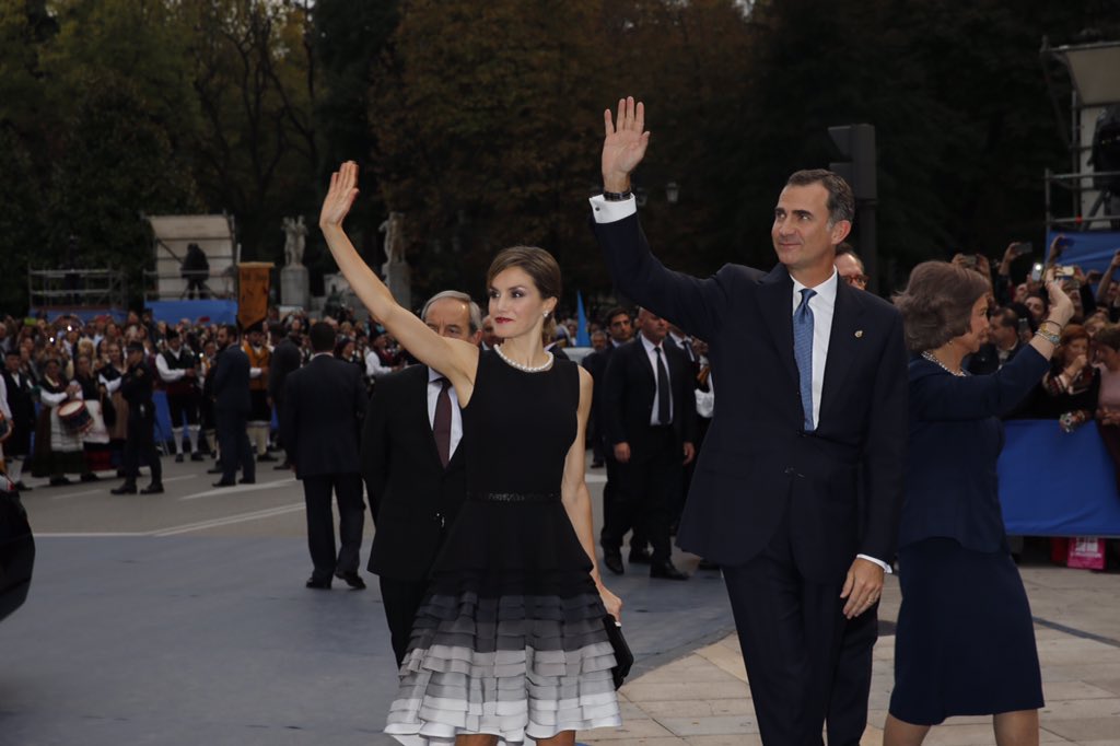 CasaReal's tweet image. Inicio de la ceremonia de entrega de los Premios Princesa de Asturias 2015 #PremiosPrincesa casareal.es/ES/Actividades…