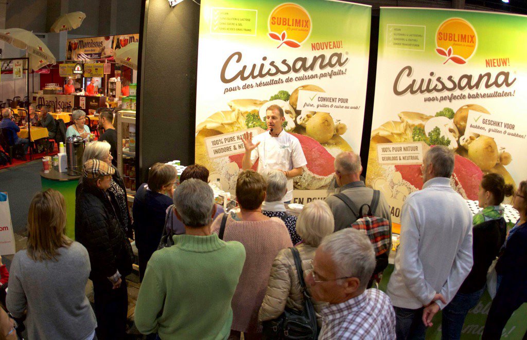Pascal_vdveken's tweet photo. Cuissana in actie op het voedingssalon. 
De beste vetstof, gemaakt van pure cacaoboter. Super gezond, nog lekkerder! https://t.co/7iNGfMQUCj