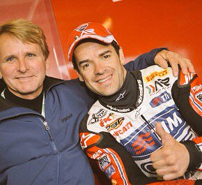 My best wishes and happy 55 birthday to great Feliz 55 aniversario al gran Wayne Rainey. 