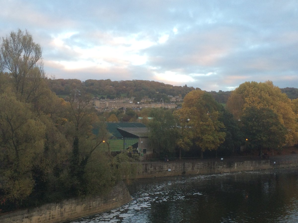BrentLokker's tweet photo. Sharing a view of the beautiful countryside of Bath, England. #visitingeurope #England #UK https://t.co/xo6isW9bvJ