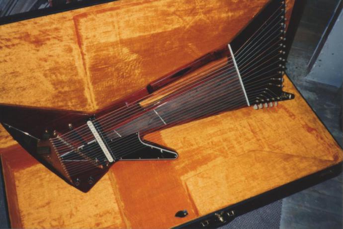 metalinjection's tweet photo. Gibson To Djent With An 18-String Guitar All The Way Back In 1993 https://t.co/uKwGtQafmr https://t.co/yyDj4BUWsr