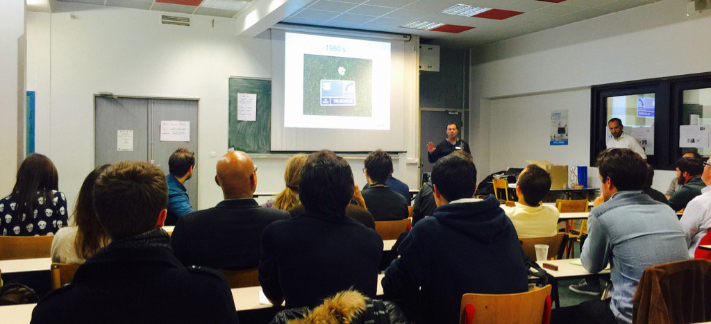 epitastartuplab's tweet photo. .@marcgemeto introducing GEMALTO to the hackers, big big challenges ahead! https://t.co/IMmBZWVYJV