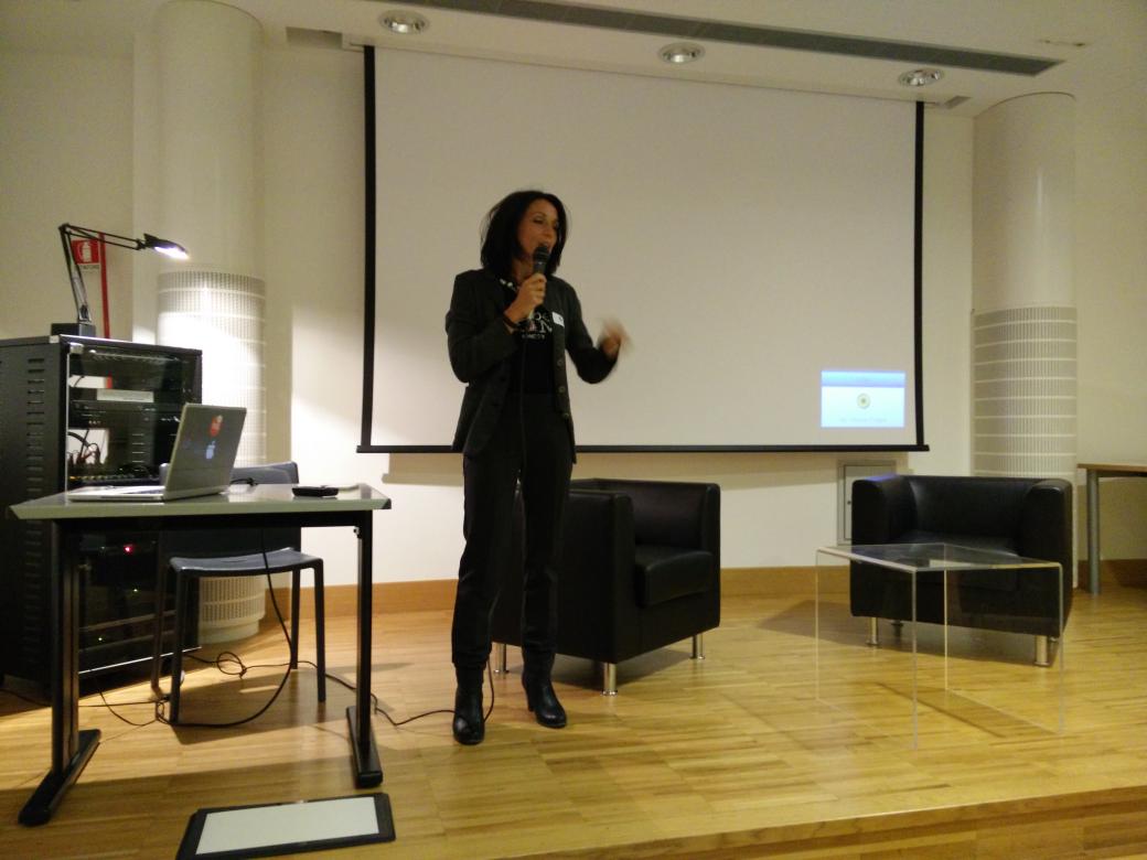 GGDNordest's tweet photo. Silvia Sorrentino presenta Ware's me: come progettare un app educational friendly. #ggdne11 #digitalmeet https://t.co/Dgx2nqqU6w
