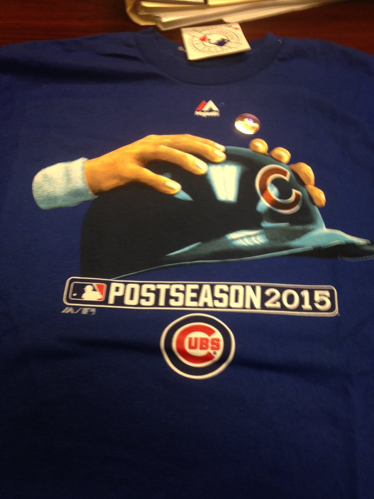 Spenc333's tweet photo. Just acquired my new favorite @Cubs tee! @HandsHelmet #GoCubsGo #FlyTheW2016 https://t.co/j4KC3CeIEP