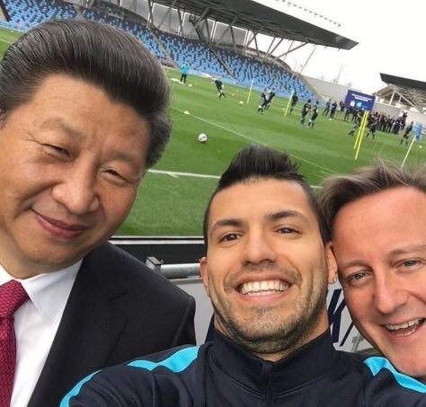 heliguydotcom's tweet photo. Sergio Aguero can shoot dronies too. @aguerosergiokun @David_Cameron #CFAStateVisit https://t.co/ihUNaSm6iQ https://t.co/4aYsjkdp3l