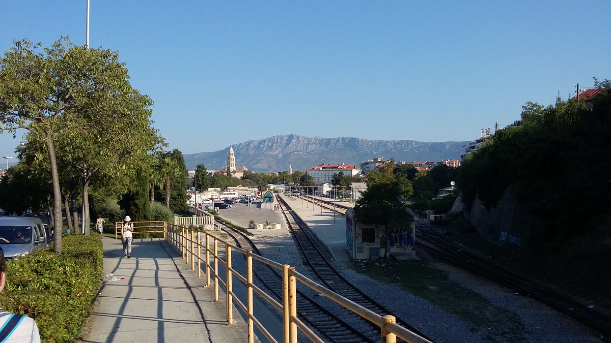 Go_Cro tweet picture