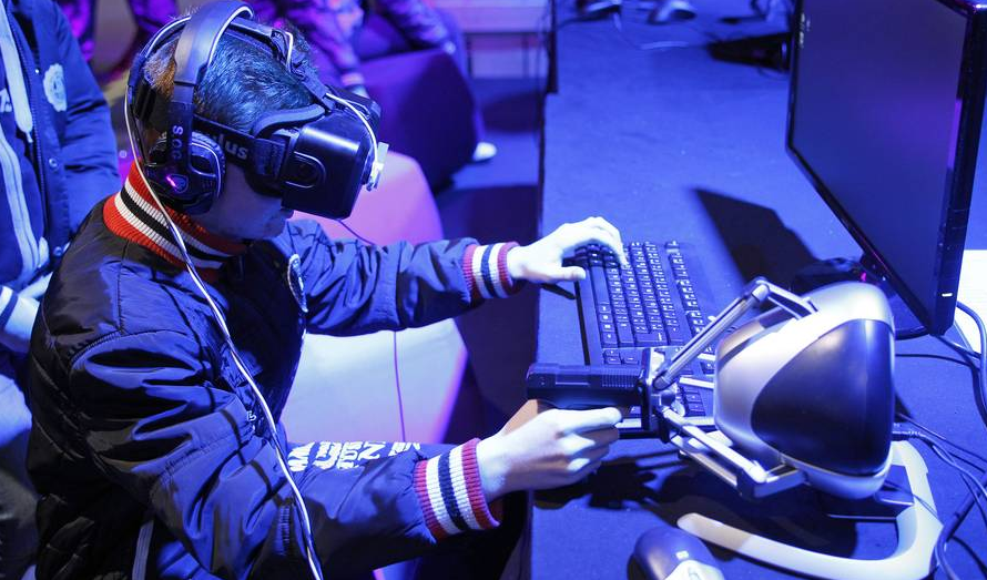 mic's tweet photo. Sponsored by #PCdoeswhat: The future of gaming is happening on PCs https://t.co/EhWMMARxWY https://t.co/Y3NibMkA7f