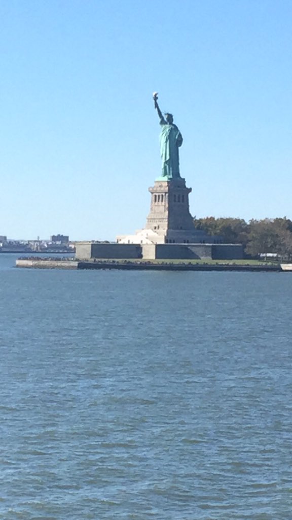 A_Marie_Cap's tweet photo. Staten Island Ferrry! https://t.co/SihtKMcP5C
