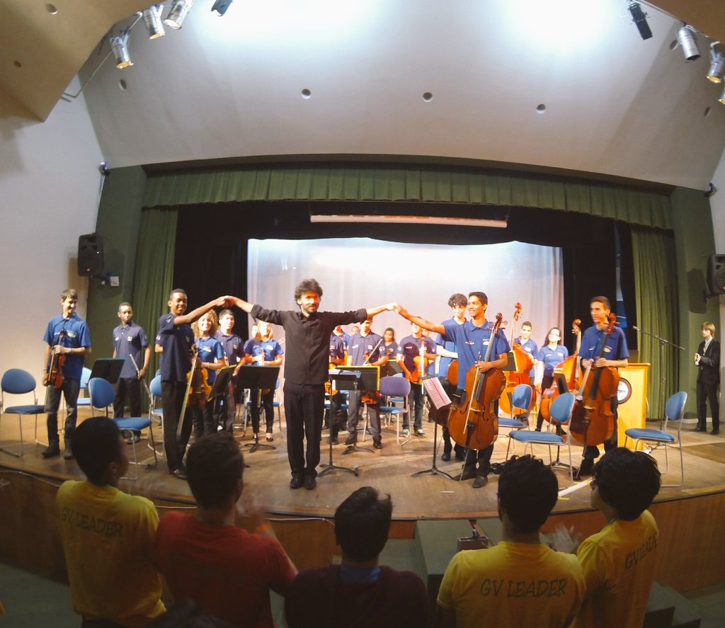 getuli0brasil's tweet photo. Amazing performance by Ação Social Pela Música. One of my favorite moments of the @GlobalIssuesNet #GInspiration https://t.co/32dMkqzCgm