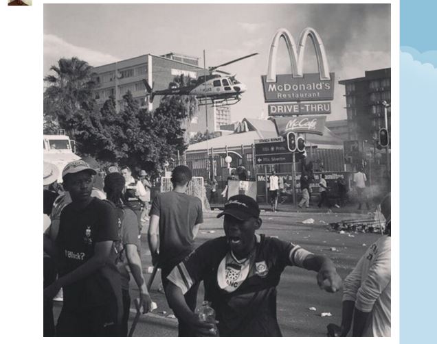 Cgucwhcgvbb's tweet photo. this is failed nation zuma and his ANC clowns creating #FeesHaveFallen #FeesHaveStayedTheSame #unionbuilding https://t.co/BupVvcwcff