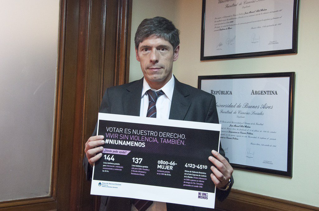juanabalmedina's tweet photo. Este domingo #YoVotoNiUnaMenos. Votar es nuestro derecho, vivir sin violencia también. https://t.co/51SA1fOP6t