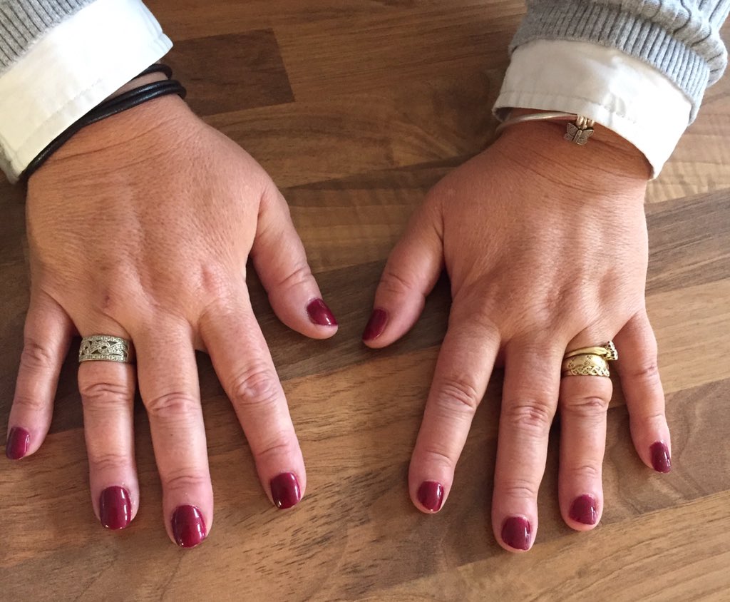 _AllureBeauty's tweet photo. Some of my recent work #nails #beauty #FF #nsi #gel #red https://t.co/rb62HkAzDO