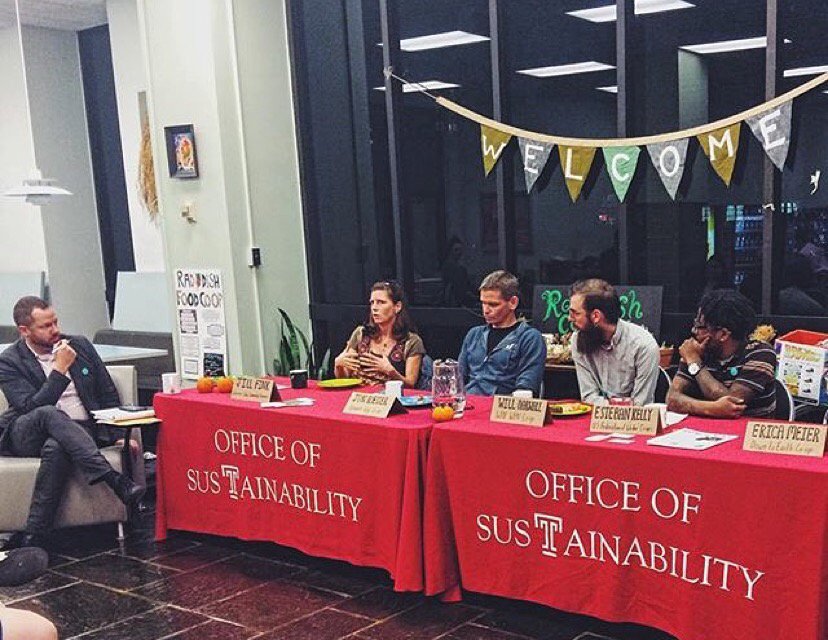 raddishcafe's tweet photo. Thanks to everyone who came out to our co-op panel last night! #compostcapitalism #p6 https://t.co/zjyioyRNCM