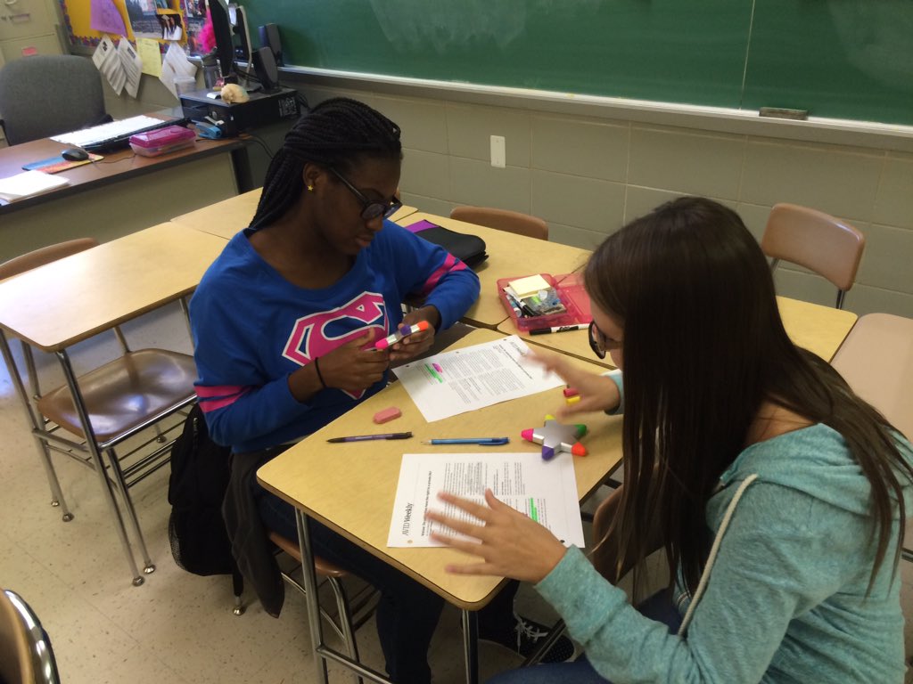 KMcGee_2's tweet photo. Ss create found poems to discuss what privacy means to them! @Sarah__Spence @MToolin @HRCWooldridge https://t.co/4wYhnmBX9s