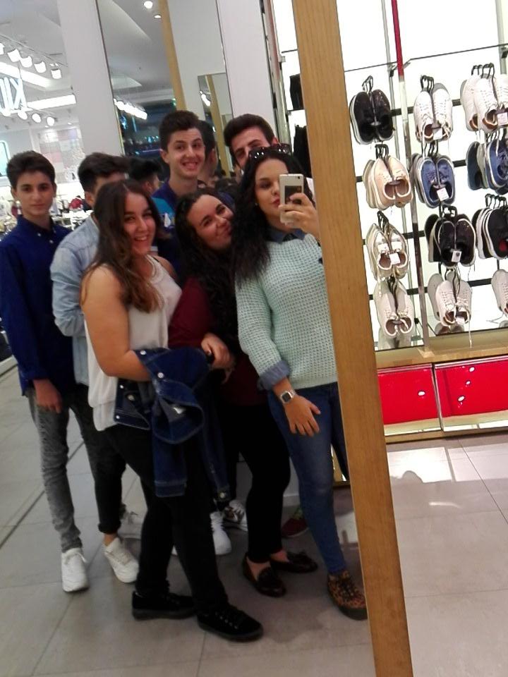InmitaSanchezz's tweet photo. #Luzshoping https://t.co/seCbGmbHvD