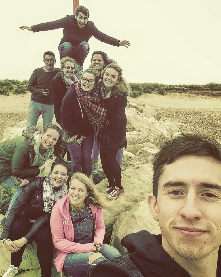 alicefenning's tweet photo. Such a great afternoon with the gang #seasideantics https://t.co/W6GmuiBV13