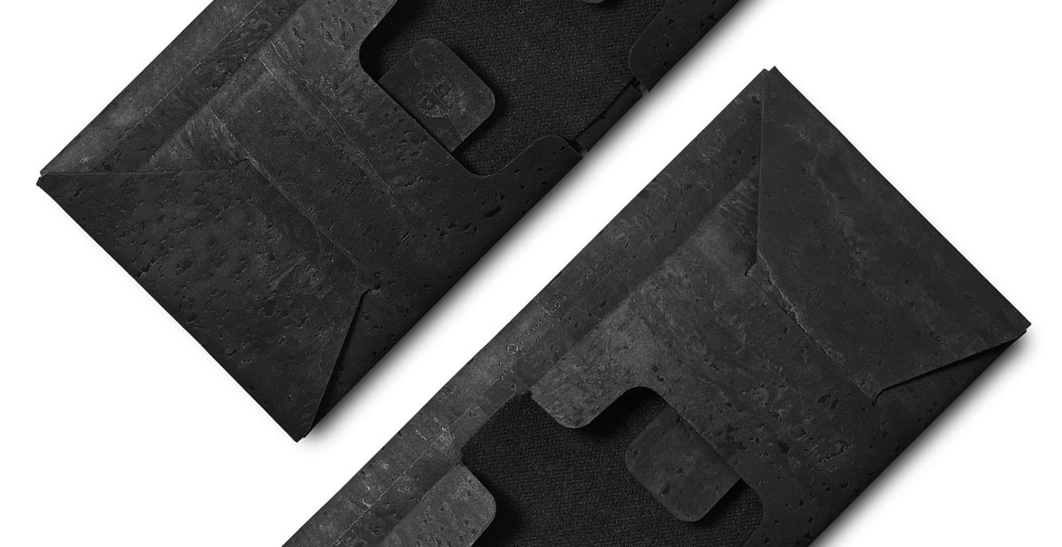 Our new wallet the Origami Eight/Five Black Edition now available to pre-order :) seraphmade.com/products/origa… #EDC