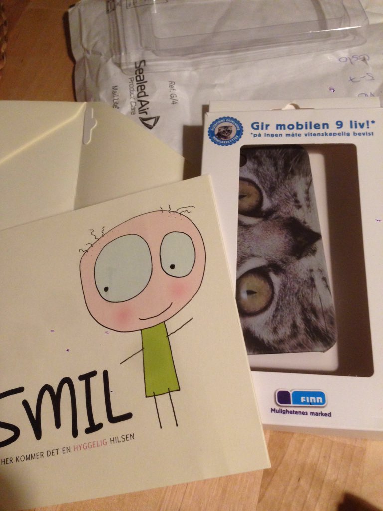 Hihi! Når 8 av 9 liv var brukt opp fra før av er det fint å få 9 nye i posten. Takk <a href="/SiwFPettersen/">Siw F Pettersen</a>  <a href="/FINN_no/">FINN.no</a> :)